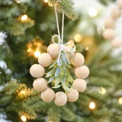 Wooden Beads & Foliage Tree Decorations (4pk)