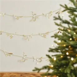 Gold Mistletoe Garland - 5m