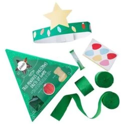 Tree-Mendous Christmas Dress Up Game