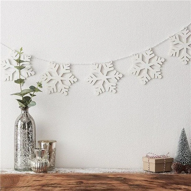 White Wooden Snowflake Bunting - 2m - Image 2